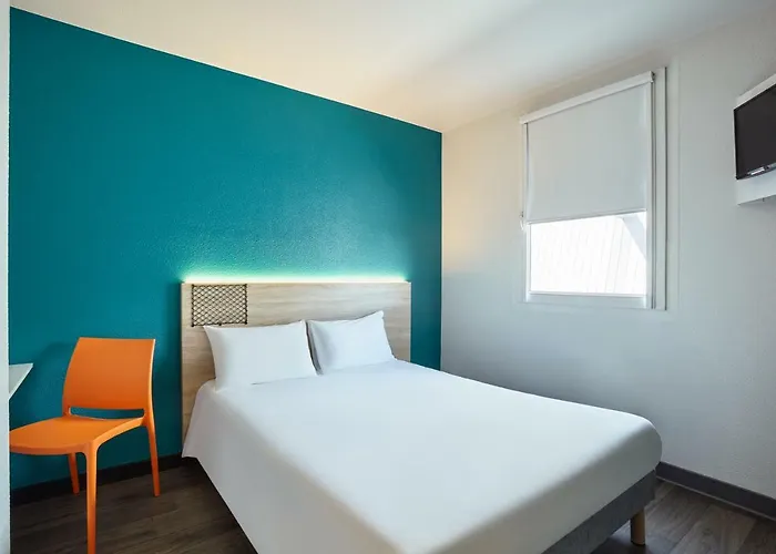 Hotelf1 Paris Denis Stade Hotel